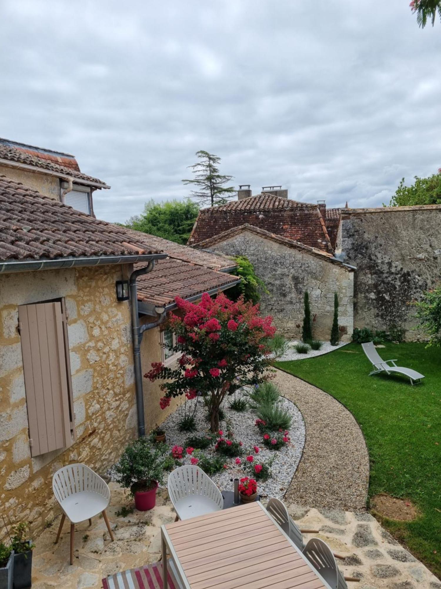 Bed and Breakfast L'Esprit Du 24 Rouffignac-de-Sigoules Exterior foto